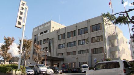 「客が酔っぱらって話にならない」飲食店の通報で駆け付けた警察官に暴行し職務妨害か　男を逮捕=静岡県警