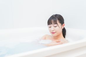 生活費を節約したいので湯船に入る日を減らそうと思います。1回分でどのくらい節約できますか？