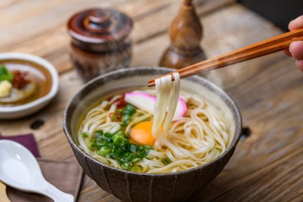 「板橋区で人気のうどん」ランキング！　2位は本蓮沼駅近くで大阪うどんが味わえる「うどんそばの浪花」、1位は？【2024年6月版】