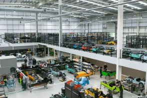 ケータハムの英国グローバル本社工場がリニューアル！ 生産能力が50％向上して年間750台の生産が可能に