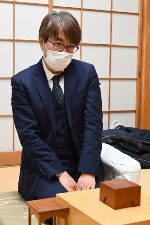 「いつ衰えるのか」「本当に強かった…」　羽生九段が糸谷流一手損角換わり撃破で四強入り　第72期王座戦挑戦者決定トーナメント