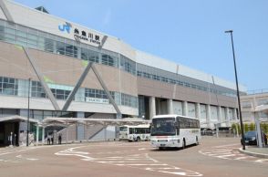 北陸新幹線に接続のJR大糸線を“増便”　臨時バス、初日は客まばら
