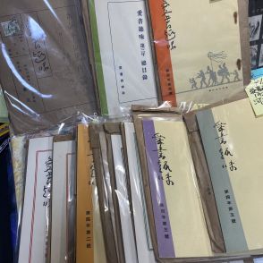 「一般人の日記が30万円で売れる」30歳の古物商が語る、意外な物がカネになる骨董の世界