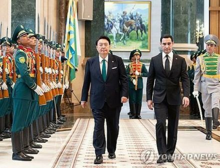 尹大統領　トルクメニスタン訪問終えカザフへ