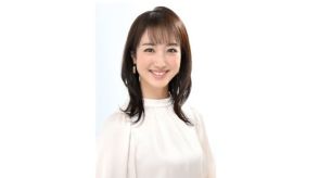 フリーアナ・川田裕美　娘の誕生日を祝福　抱っこする様子やミニーの手作りケーキを公開！「このまま仲良しの母娘でいられるかな？」