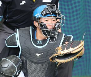 【田村藤夫】進歩とボーンヘッドと。日本ハム進藤勇也捕手（22）の現在地