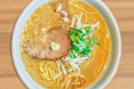 「北海道の味噌ラーメン店」人気ランキング！　2位は「すみれ 札幌中の島本店」、1位は？【2024年6月9日時点の評価／ラーメンデータベース】