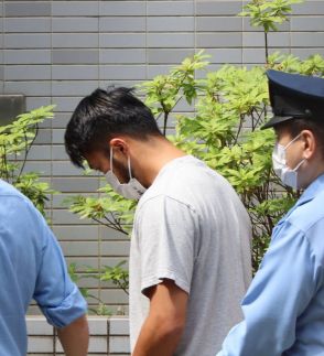 朝日新聞記者に成りすまし図る　元社員の名刺の不正使用容疑で鎌倉市消防本部職員を逮捕