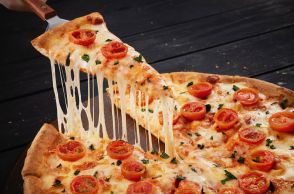 ドミノ・ピザ、決算大セール第1弾「お持ち帰り60%オフ」6種のピザ全サイズが対象、6月13日から6日間開催、対象ピザは「クワトロ・ハッピー」「もっとマルゲリータ」など