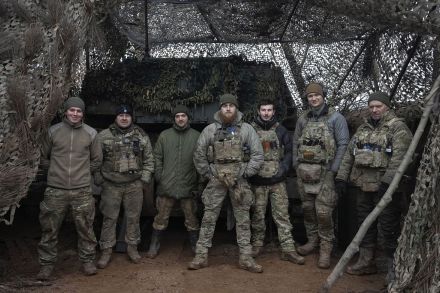 米国務省、ウクライナ「アゾフ連隊」への兵器供与を解禁　