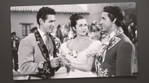 アルマンド・シルヴェストレ、メキシコ映画や『真昼の死闘』で活躍した俳優、98歳で死去