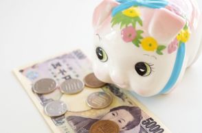 高校生のお小遣い平均は5279円　使う額を減らしたくないと思うものは？