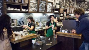 スタバでカフェラテを30分待てますか？　なぜ、サービス速度が著しく低下したのか？