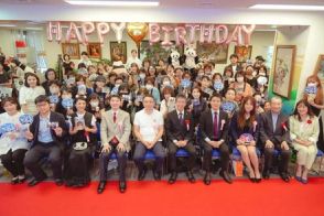 シャンシャンの7歳の誕生日：日本での盛大なお祝いと中日文化交流