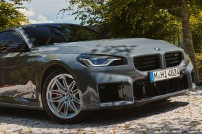 新しいBMW M2が、より刺激的になって登場。MTも選べるぞ！