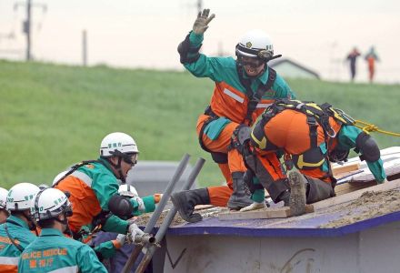 能登半島地震教訓に警視庁などが訓練　住民との連携救助や道路寸断時の対応を確認