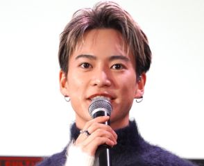 『虎に翼』弟・直明くん、爽やかオフショットに反響「素敵な笑顔」「癒やされます」