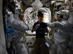 宇宙飛行士が国際宇宙ステーションで減圧症？–訓練音声が誤って流れ、地上で騒動