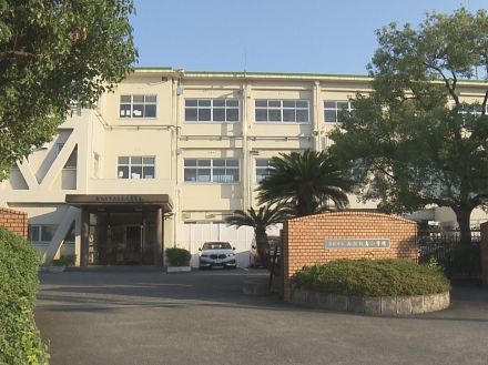 何者かが死なせたか…小学校周辺に“カラスの死骸” 一部から農薬成分「シアノホス」検出 計14羽の野鳥死ぬ