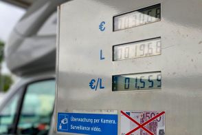 ガソリンがリッター263円なら安い!? 給油するならドイツ、フランスを避けてルクセンブルクがオススメです【みどり独乙通信】
