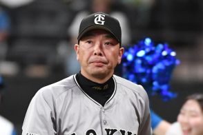 【巨人】試合を決めた岡本の一発に阿部監督「入ってくれ！」 緊迫の投手戦を制す