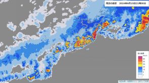 沖縄本島中南部・北部では16日昼前にかけ激しい雨の降るところも　16日も土砂災害に警戒