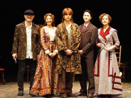 浦井健治、美男芸術家を熱演「芸術を通して希望をお届けできたら」