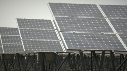 新潟県営太陽光発電所で銅線の盗難被害　防犯フェンスには人が通れる大きさの穴が…【新潟】