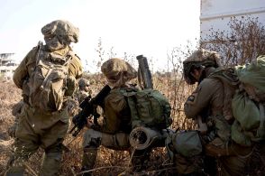 イスラエル軍、ガザ南部で軍事活動を「一時停止」