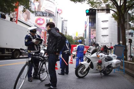 自転車「逆走」が招く重大事故　ドライバーには「一時停止無視のママチャリ」も恐怖