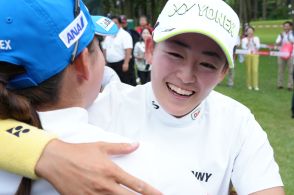 【歓喜】岩井明愛が逆転で今季2勝目！小祝さくら、佐久間朱莉が2位