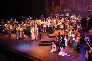 東大阪で「市民オペラ」実質的な初公演　7歳～80代の96人、歌劇「カルメン」で観客ら1200人魅了