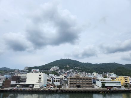 九州北部が梅雨入り　平年より13日遅く　18日（火）にかけて大雨のおそれ