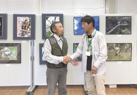 サシバ通し交流深める　繁殖地の栃木県市貝町で写真展　宇検村、来年は国際サミットも