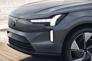 ボルボの新型SUV「EX90」米国で生産開始 全長5mのフラッグシップ電動SUV 日本での登場はいつになる？