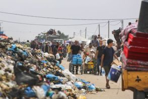 ラファから１３０万人が避難、６週間で　国連推計