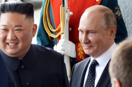 プーチン氏「西側の統制を受けない経済を」　朝鮮労働党機関紙に寄稿