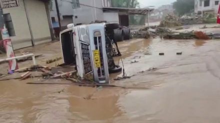 中国南部で大雨被害が拡大　19人が死亡　街中一面茶色い海のよう…