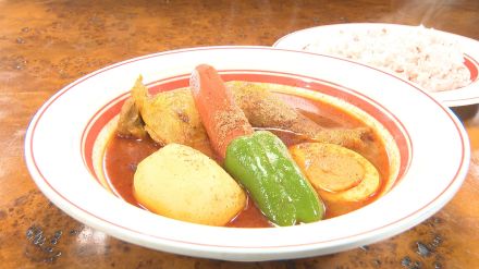 特製唐辛子ペースト「2500辛」！　岡山のスープカレー屋が「オモウマい店」初登場