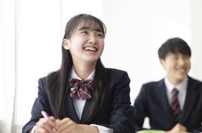 【地元の50～70代に聞いた】子どもを入学させたい「静岡県の公立高校」ランキング！　2位は「浜松北高校」、1位は？