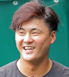 【阪神】前川右京、守備でハッスル！　左翼線の打球をスライディングキャッチ　虎党歓喜