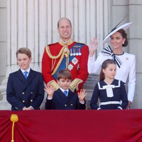 ジョージ王子、シャーロット王女、ルイ王子のトゥルーピング・ザ・カラー最新写真が公開