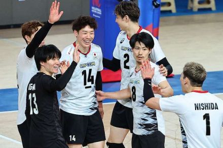 日本男子バレー、フルセットの末に格下カナダに痛恨の敗戦…大幅ポイント減で世界ランク５位に後退【ネーションズリーグ】