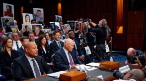 米ボーイングCEOが議会で証言、墜落事故遺族に謝罪