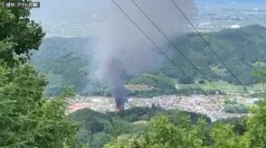 大鰐町中心街で火事　火柱が上がる