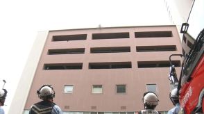 駅前の商業施設の屋上に人が…周囲騒然　「人が飛び降りそう」　周辺道路が2時間通行止めに　静岡・沼津市