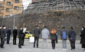 遺族と管理会社元担当者が和解　逗子の斜面崩落死亡事故　東京高裁