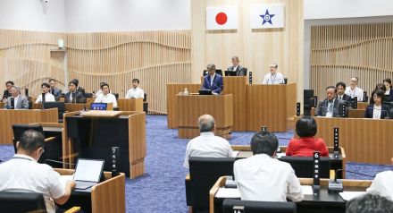 新しい庁舎で初議会　和歌山県田辺市の６月定例会