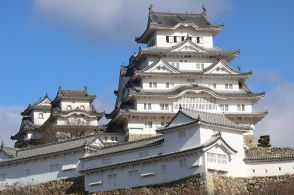 「訪日客料金」導入広がる可能性、姫路城が検討　観光公害対策に期待も増える日本人客負担