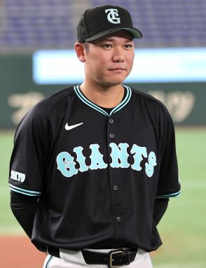 【巨人】坂本勇人「パワーをくださっている」長嶋茂雄さんに感謝　ティファニーブルーのユニ姿も披露